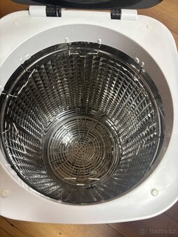 Klarstein Zyp Dry 820W - kompaktní sušička do užších prostor - 4