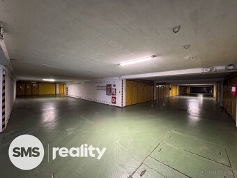 Samostatná garáž na Žižkově, 18m2 - 4