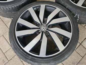 18F kola R18 5x112 VW golf leon audi skoda seat octavia A3 - - 4
