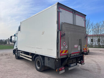Iveco Eurocargo 120E250 chladírenský + hydr. čelo - 4