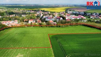Prodej pozemků o výměře 22.490 m2 v obci Tismice u Českého B - 4