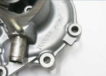 Vodní pumpa OEM Toyota Previa I - 4