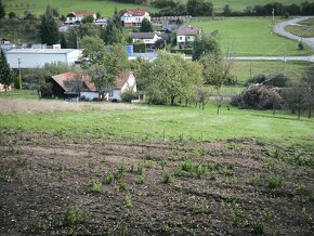 Stavební pozemek Horní Lhota u Luhačovic - 4