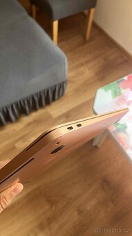Apple MacBook Air 13” (M1, 2020) – výborný stav - 4