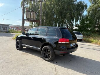 VW Touareg - 4
