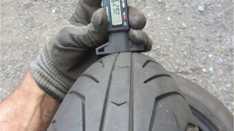 Pirelli 120/70/17, DOT0920 - 4