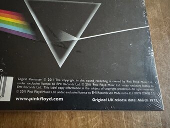 Pink Floyd ….The dark side of the moon - 4