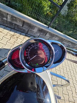 Harley davidson V-Rod - 4