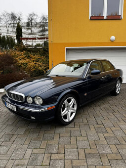 Jaguar XJ 2,7d - 4