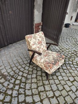 staré křeslo - 4
