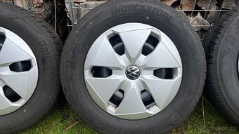 Sada kol VW Multivan T7 215/65/R16 - 4
