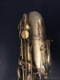 Baryton saxofon - 4
