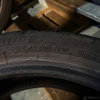 Letní pneu 225/40 R19 93Y Bridgestone 5mm - 4