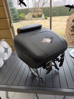 Horní kufr Kožený s Opěrkou na HD Sportster 883 - 4
