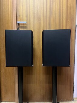 B&w Bowers & Wilkins - 4