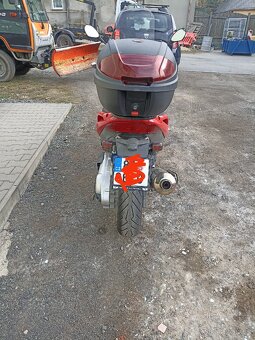Gilera Nexus 500 - 4
