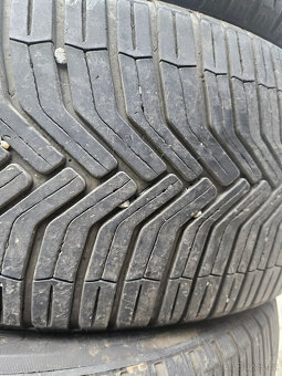 235/45R18 98Y XL CrossClimate MICHELIN - 4