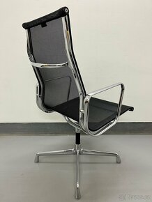 Křeslo Vitra Eames - 4
