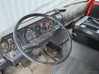 Tatra T 815, 6X6 TŘÍSTRANNÝ SKLÁPĚČ - 4