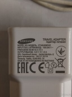 Nabíječka Xiaomi a adaptér Samsung - 4