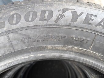 215/65R16 , Pneu , Artic 2 - 4