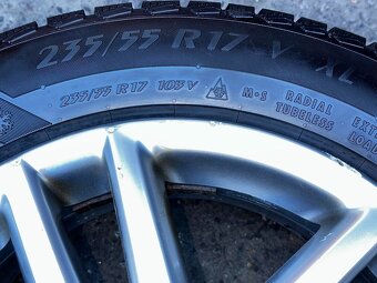 Original ALU kola VW Siena 17" 7J ET54 + 235/55/R17 - 4