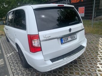 Lancia Voyager diesel (CHrysler) - 4