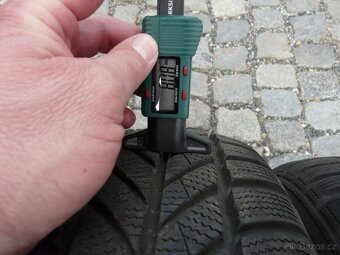 ZIMNÍ PNEU MAXXIS 185/65R14 - 4