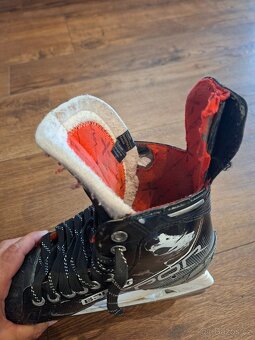 Brusle Bauer Vapor X 3.7. - 4