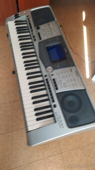 Yamaha 2000 - 4