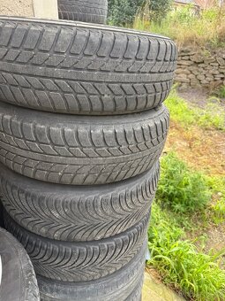Plechové disky 5x112 R15 včetně zimních pneu - 4