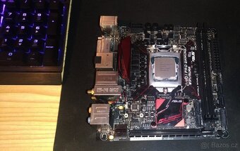 Asus B150 I Pro Gaming Wifi/Aura - 4