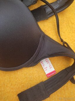 Nové podprsenky, Triumph - 4