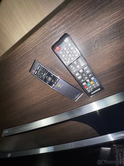 SAMUSUNG SMART TV - 4