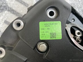 Royal Enfield Himalayan-hlava válce - 4