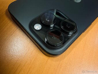 16 pro max iPhone 256 černý - 4