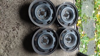 Prodám 4ks plechových disků - na Citroen Berlingo - 4