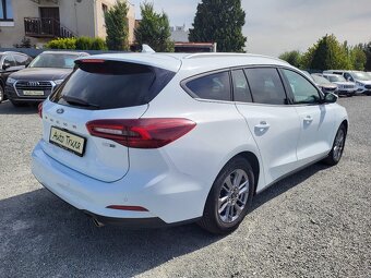FORD Focus Kombi 1.0 EcoBoost mHEV 114kW TITANIUM - ČR - 4
