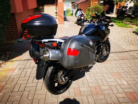 Suzuki DL650 V-Strom - 4