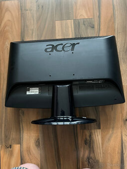 Prodám použitý funkční monitor ACER viz foto. - 4