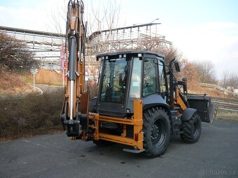 Traktorbagr CASE 590 SV - 256MTH - 4