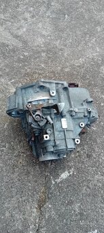 6ti stupňová převodovka NFU - 4