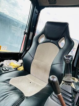CAT 305C CR - 4