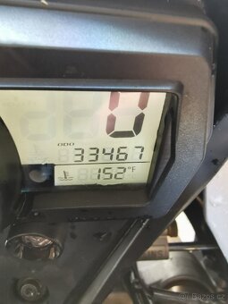 Suzuki Gsxr 1000 K8 - 4