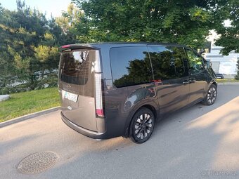 Hyundai Staria Luxury - 4