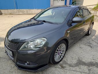 Suzuki Kizashi 2.4 AWD CVT - 4