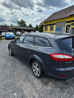 Ford Mondeo mk4 2.0 107kw - 4