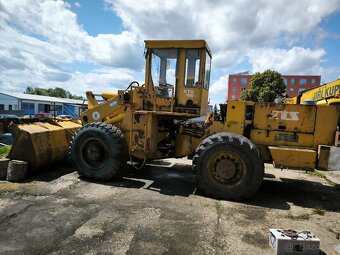 UNK 320 - 4