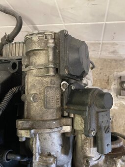 SKODA SUPERB 2 BMP Motor na náhradní díly - 4