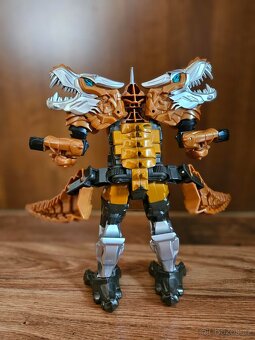 Transformers Dinosaurus/Bojovník - 4